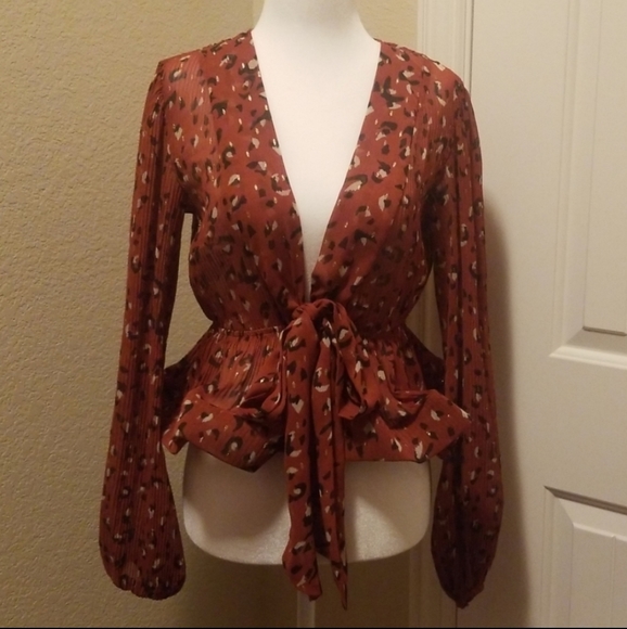 Lovesong leopard print blouse - Picture 3 of 3